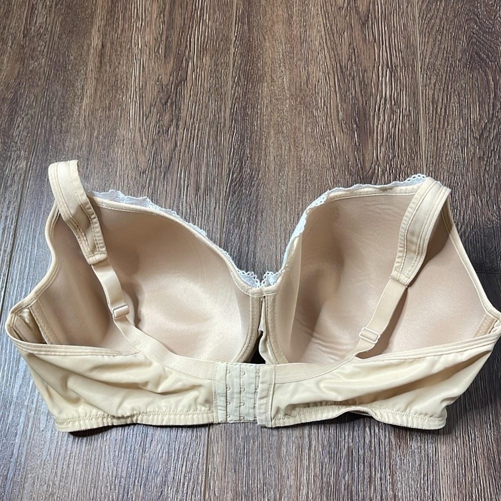 Cacique Bra - Picture 2 of 7